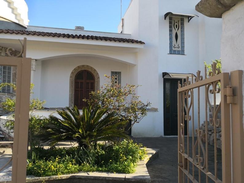 Casa Vacanza D'Arte Salentina Hotel Specchia Exterior photo